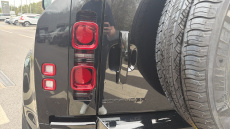 Land Rover Defender 3.0 D250 X-Dynamic HSE 90 3dr Auto Diesel Estate